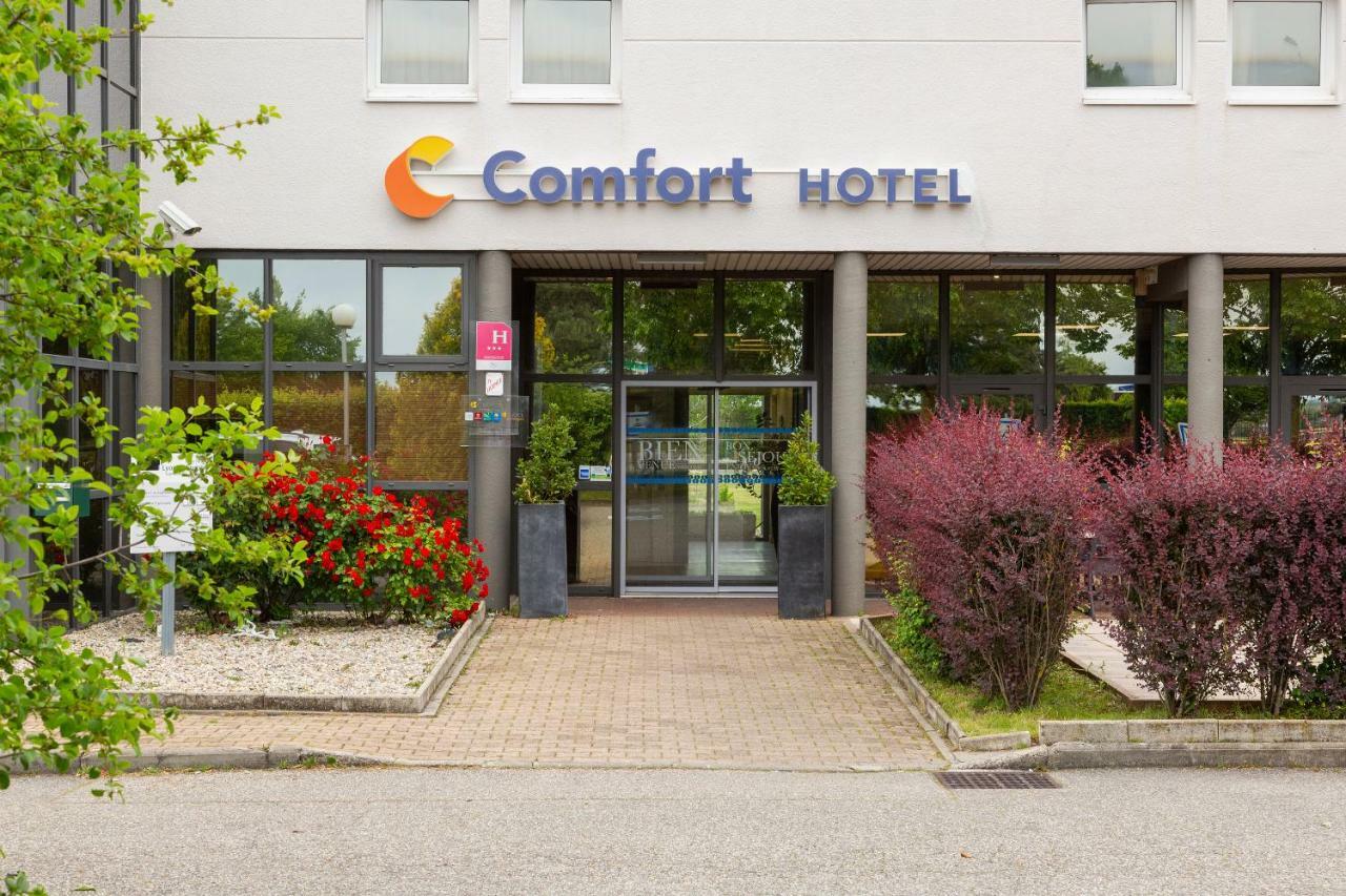 Comfort Hotel Aeroport Lyon St Exupery Colombier-Saugnieu Esterno foto